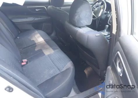 2017 Nissan Altima 2.5 Sv z USA, uszkodzony, nr VIN 1N4AL3AP3HC258196